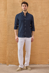 Camisa masculina azul-marinho de linho puro, manga comprida, com botões, para o verão.