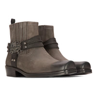 Bota masculina estilo cowboy ocidental, preta, vintage, bico quadrado, para caça, trilhas, montaria e motociclismo.