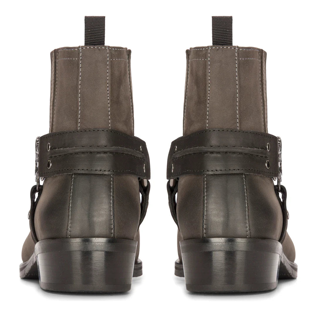 Bota masculina estilo cowboy ocidental, preta, vintage, bico quadrado, para caça, trilhas, montaria e motociclismo.