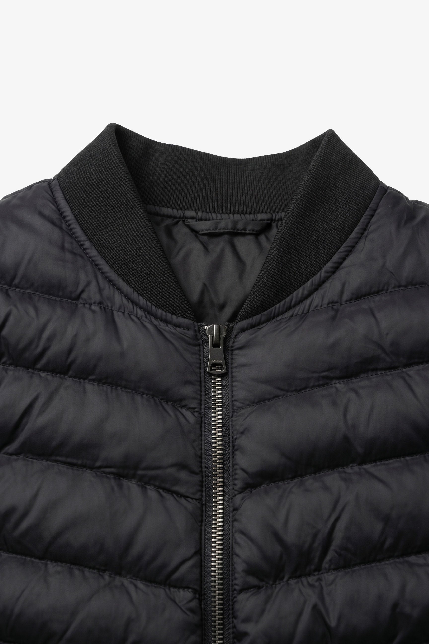 Jaqueta Bomber Masculina Preta Acolchoada Leve com Zíper