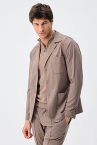Conjunto de blazer e calça social masculino em malha macia marrom
