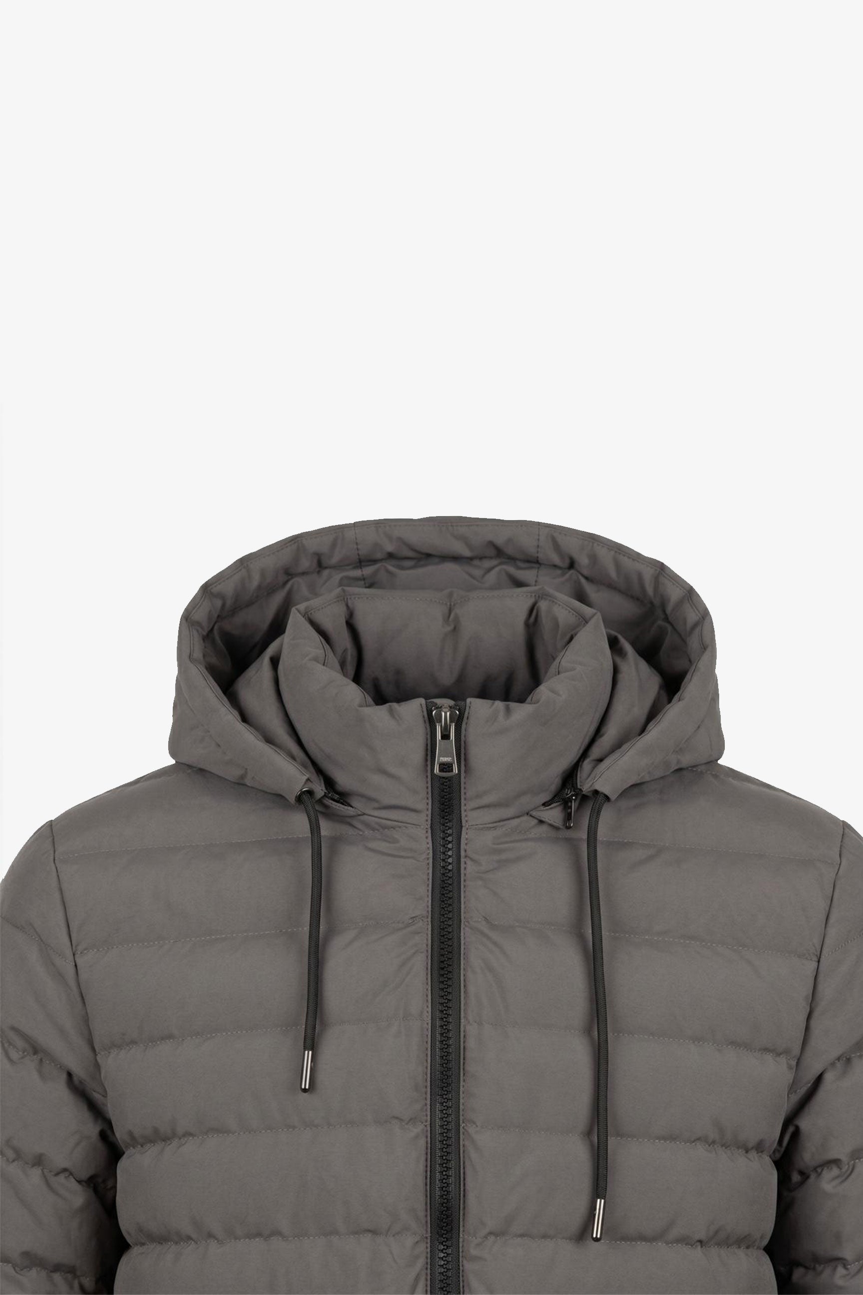 Jaqueta puffer masculina cinza com capuz, leve e acolchoada, com zíper.