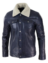 Jaqueta masculina de couro legítimo com gola de pele, estilo retrô vintage clássico, azul marinho casual.