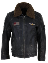 Jaqueta masculina vintage de couro com gola de pele.