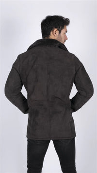 Casaco masculino de pele de carneiro genuína marrom vintage clássico 3/4 com botões e decote em V