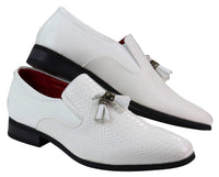Sapatos masculinos de couro PU estilo pele de cobra branca
