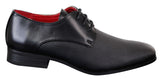 Sapatos masculinos pretos de couro sintético com cadarço