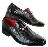 Patron 80058 Sapato Masculino Preto Envernizado Brilhante de Couro PU com Estampa de Cobra e Crocodilo, Fivela Dourada
