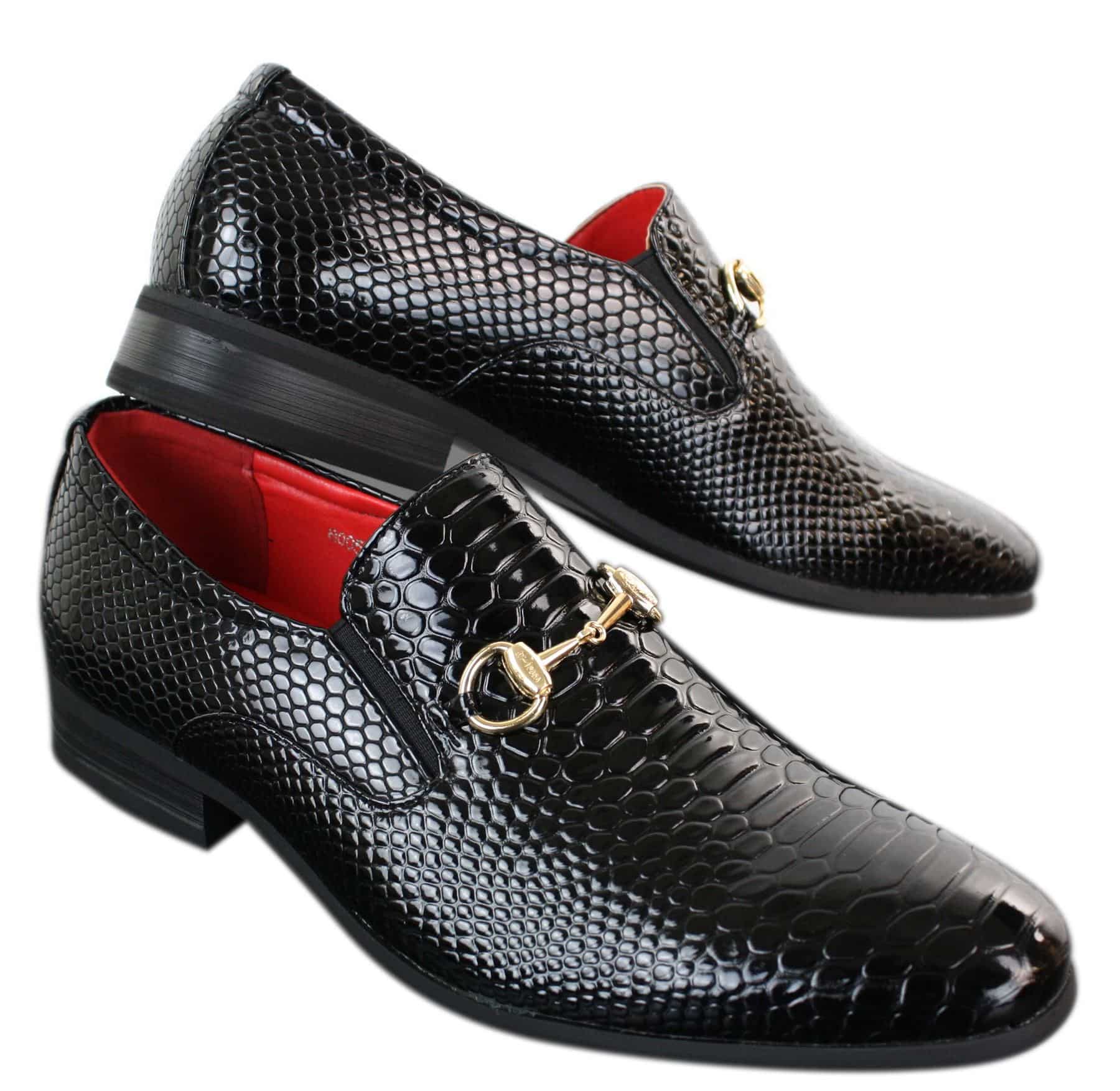 Patron 80058 Sapato Masculino Preto Envernizado Brilhante de Couro PU com Estampa de Cobra e Crocodilo, Fivela Dourada
