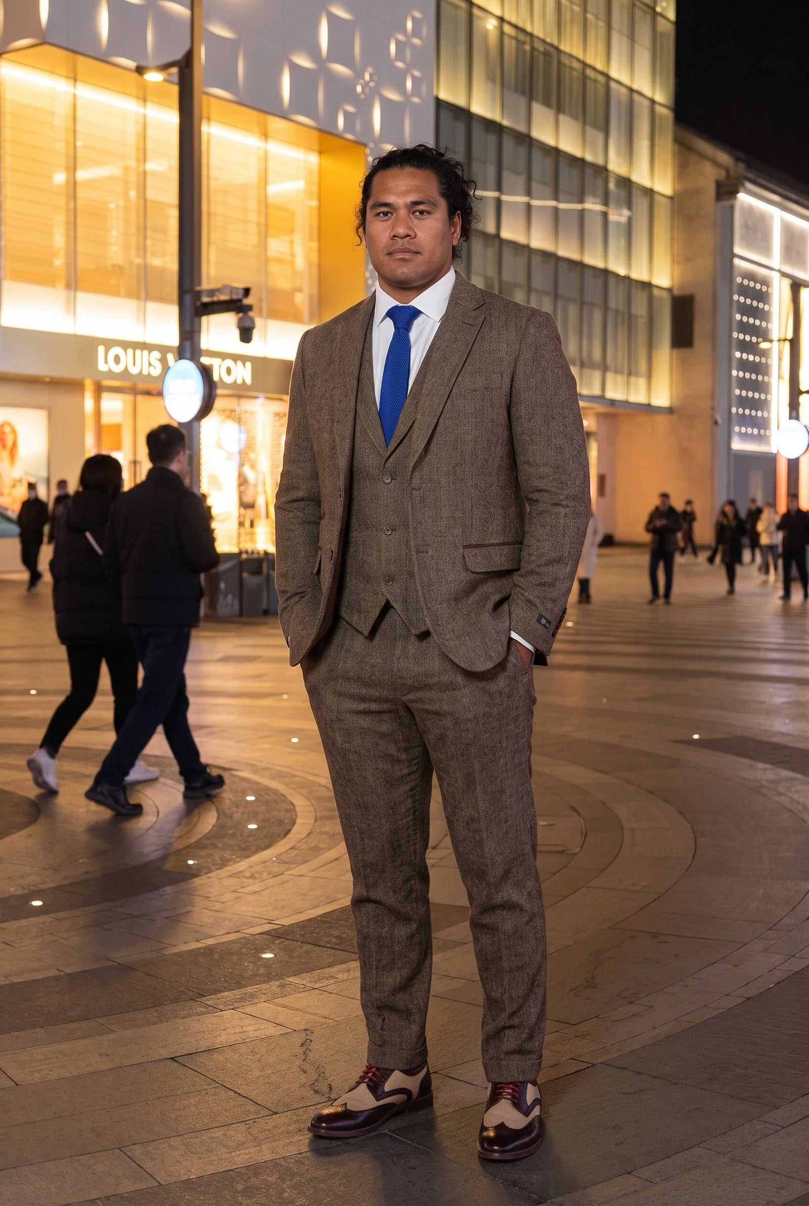 Look #966 styled with Terno de 3 peças em tweed espinha de peixe marrom-carvalho