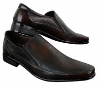 Sapatos sociais masculinos marrons e pretos, estilo slip-on, em couro PU texturizado, design italiano.