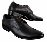 Sapatos masculinos de couro PU com estampa de crocodilo, nas cores preto, bege e marrom, com cadarço e bico fino.