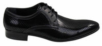 Sapatos masculinos elegantes e formais com cadarço, em couro envernizado brilhante de crocodilo, nas cores azul-marinho, vermelho e preto.