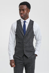 Terno masculino de três peças em xadrez tartan cinza