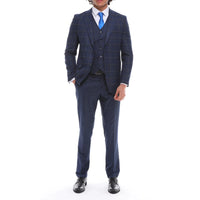 Terno masculino de 3 peças, azul-marinho xadrez, colete contrastante e calça de corte sob medida para casamento.
