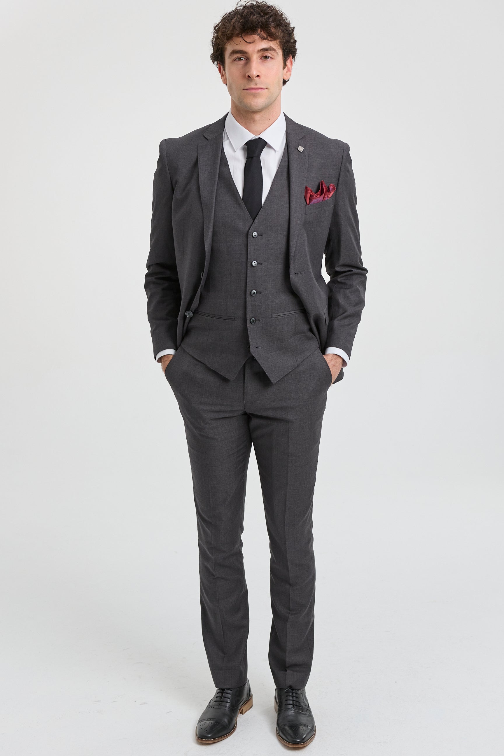 Terno masculino cinza escuro carvão de 3 peças com costura clássica para casamento, verão e formatura.