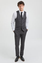 Terno masculino cinza escuro carvão de 3 peças com costura clássica para casamento, verão e formatura.