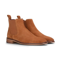 Botas Chelsea de cano curto masculinas em camurça cor camelo
