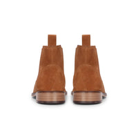 Botas Chelsea de cano curto masculinas em camurça cor camelo