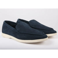 Mocassins masculinos de camurça azul-marinho, modelo slip-on, confortáveis.