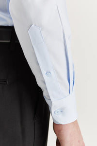 Camisa social masculina clássica com punho duplo e colarinho cutaway - Azul