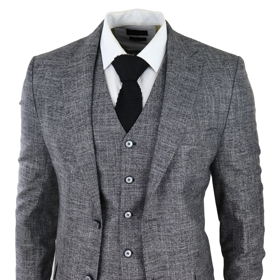 Terno masculino de 3 peças cinza e preto texturizado, corte sob medida, ideal para casamento, formatura, festa e ocasiões formais.