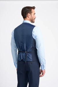 Terno masculino azul-marinho de corte sob medida