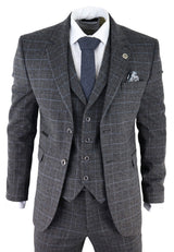 Terno masculino de três peças em xadrez tartan cinza