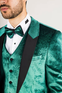 Smoking de casamento masculino AK-25 verde esmeralda de três peças em veludo com lapelas pretas.