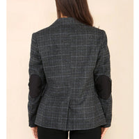 Terno feminino cinza com blazer xadrez de tweed