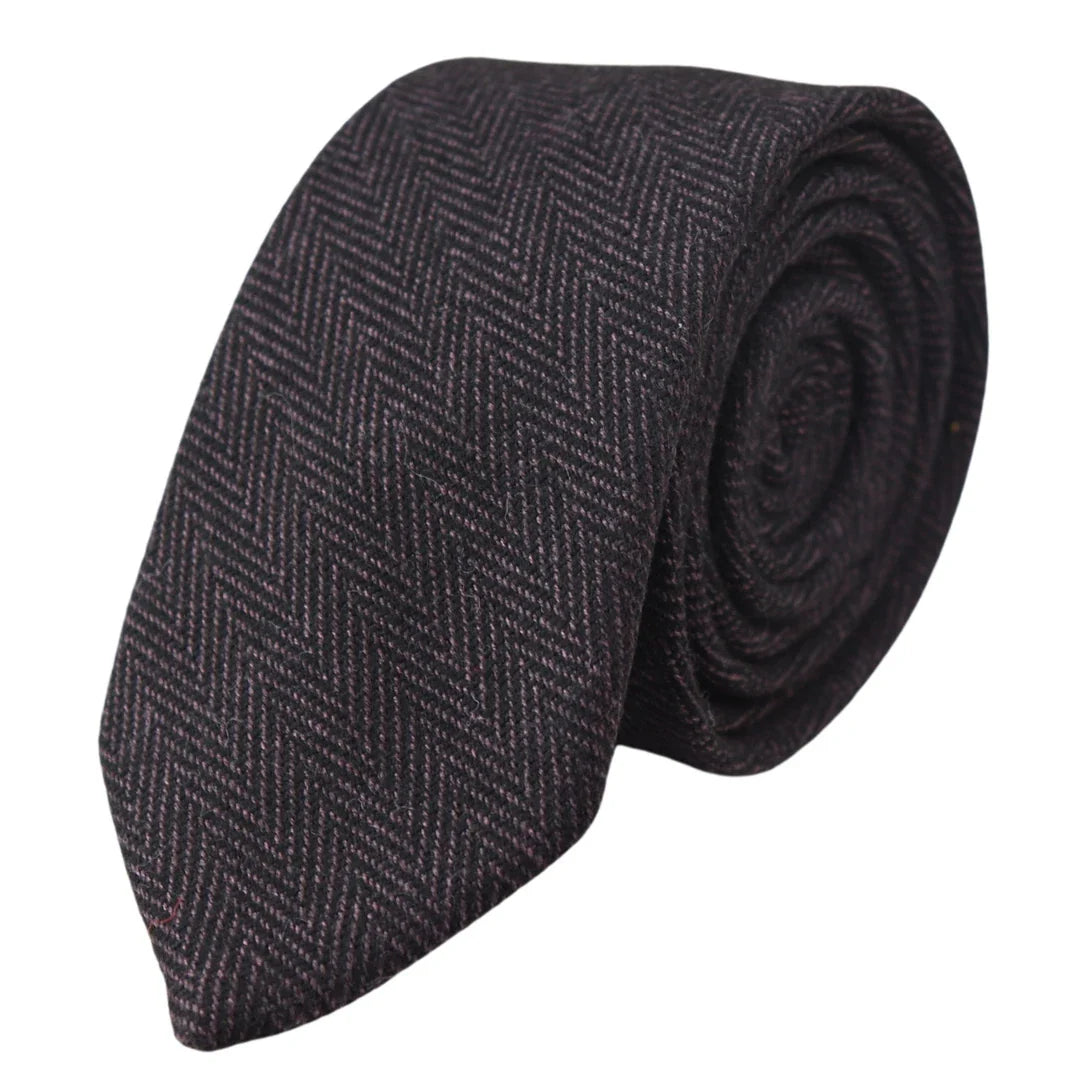 Conjunto de gravata e lenço de bolso masculino em tweed cor ameixa com padrão espinha de peixe