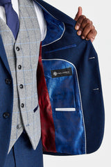 Terno Arthur Navy com colete contrastante Harris em tweed cinza.