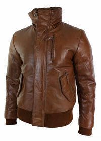 Jaqueta bomber masculina de couro com capuz de pele verdadeira, preta e acolchoada, cor bege.