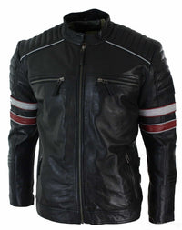 Jaqueta masculina de couro legítimo preta estilo motociclista com listras vermelhas e brancas. Modelagem casual.
