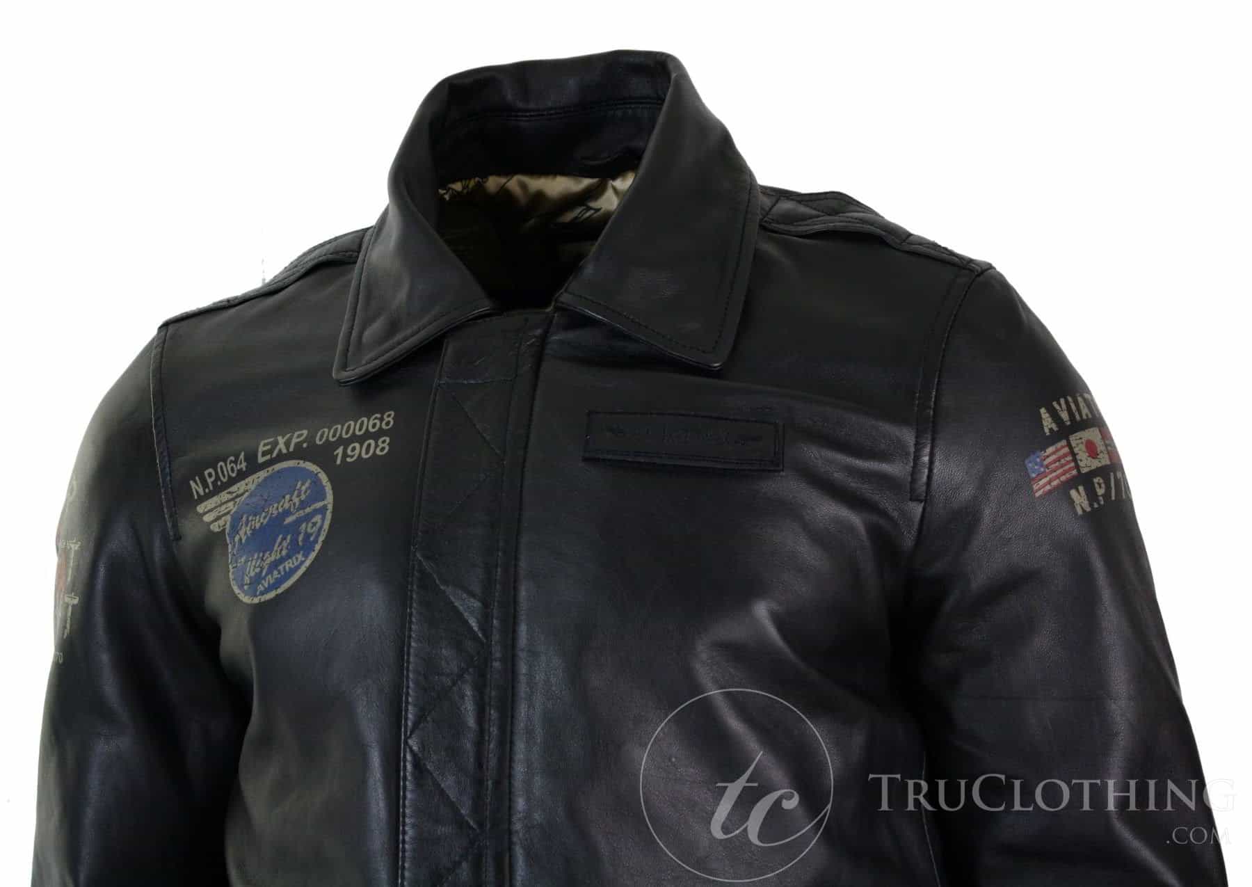 Jaqueta de aviador masculina em couro legítimo preto com gola de pele, corte slim e estilo bomber.