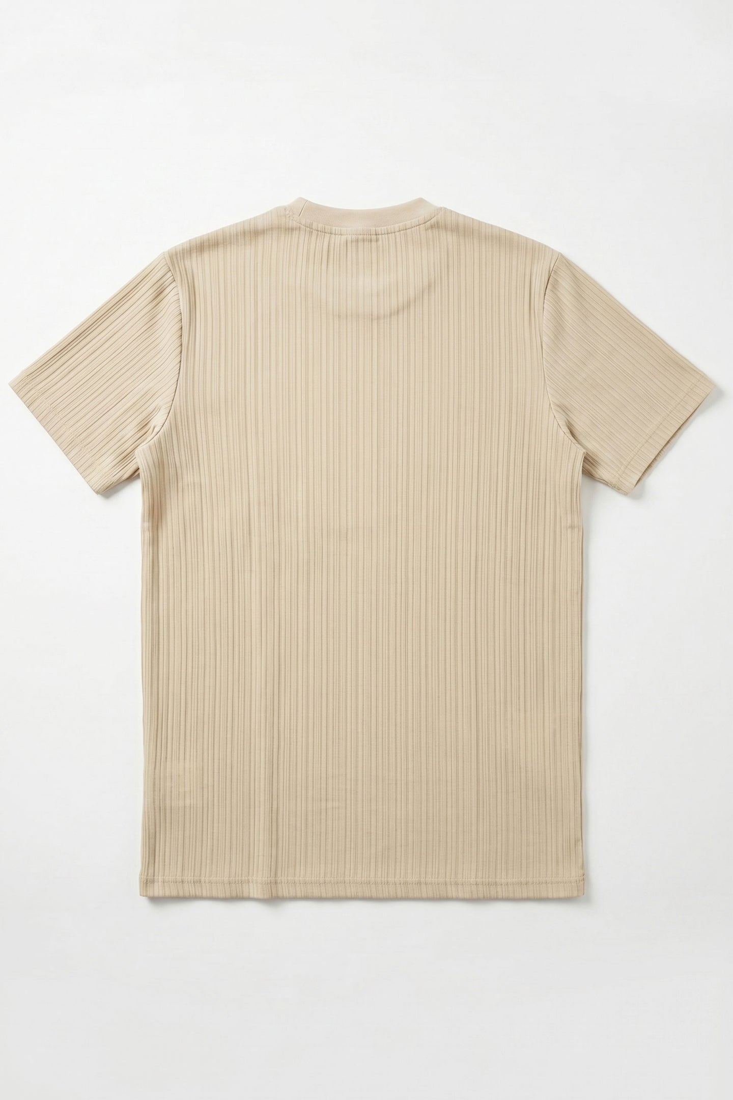 Camiseta clássica bege canelada para homens