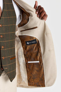 Terno Belmont bege com colete de tweed verde Harris