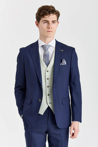 Terno Belmont Navy com colete contrastante Belmont Sage.