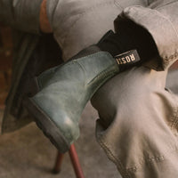 Botas Chelsea Booma 607 em couro verde-oliva