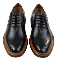 Sapatos Oxford Brogue Masculinos em Couro Castanho Claro e Preto com Cadarço e Costura Goodyear