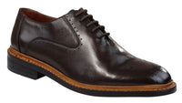 Sapatos Oxford Brogue Masculinos em Couro Preto e Bege com Cadarço e Costura Goodyear Welt