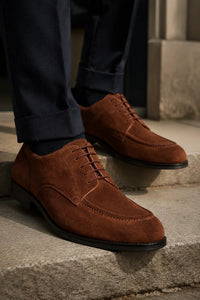 Brera - Sapatos Derby Clássicos Masculinos em Camurça Marrom com Cadarço