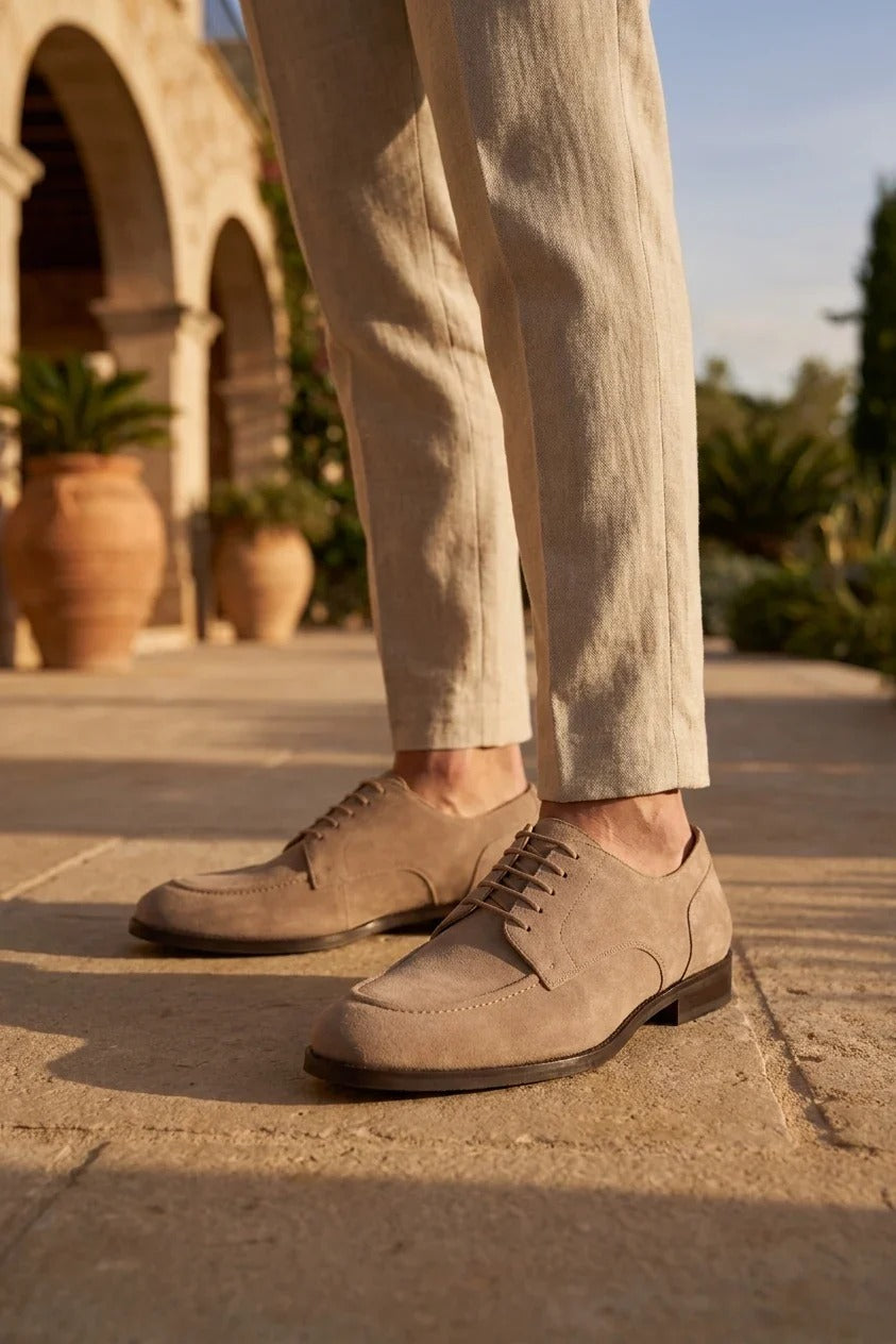Brera - Sapatos Derby Clássicos Masculinos em Camurça Areia com Cadarço