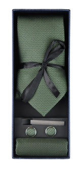 Conjunto de presente com gravata, lenço de bolso e abotoaduras em cetim de seda texturizado verde fosco.