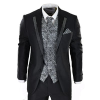 Terno de casamento masculino preto de 3 peças com gravata prateada e colete bordado.
