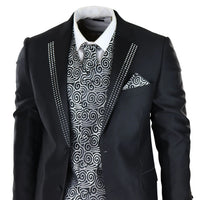 Terno de casamento masculino preto de 3 peças com gravata prateada e colete bordado.