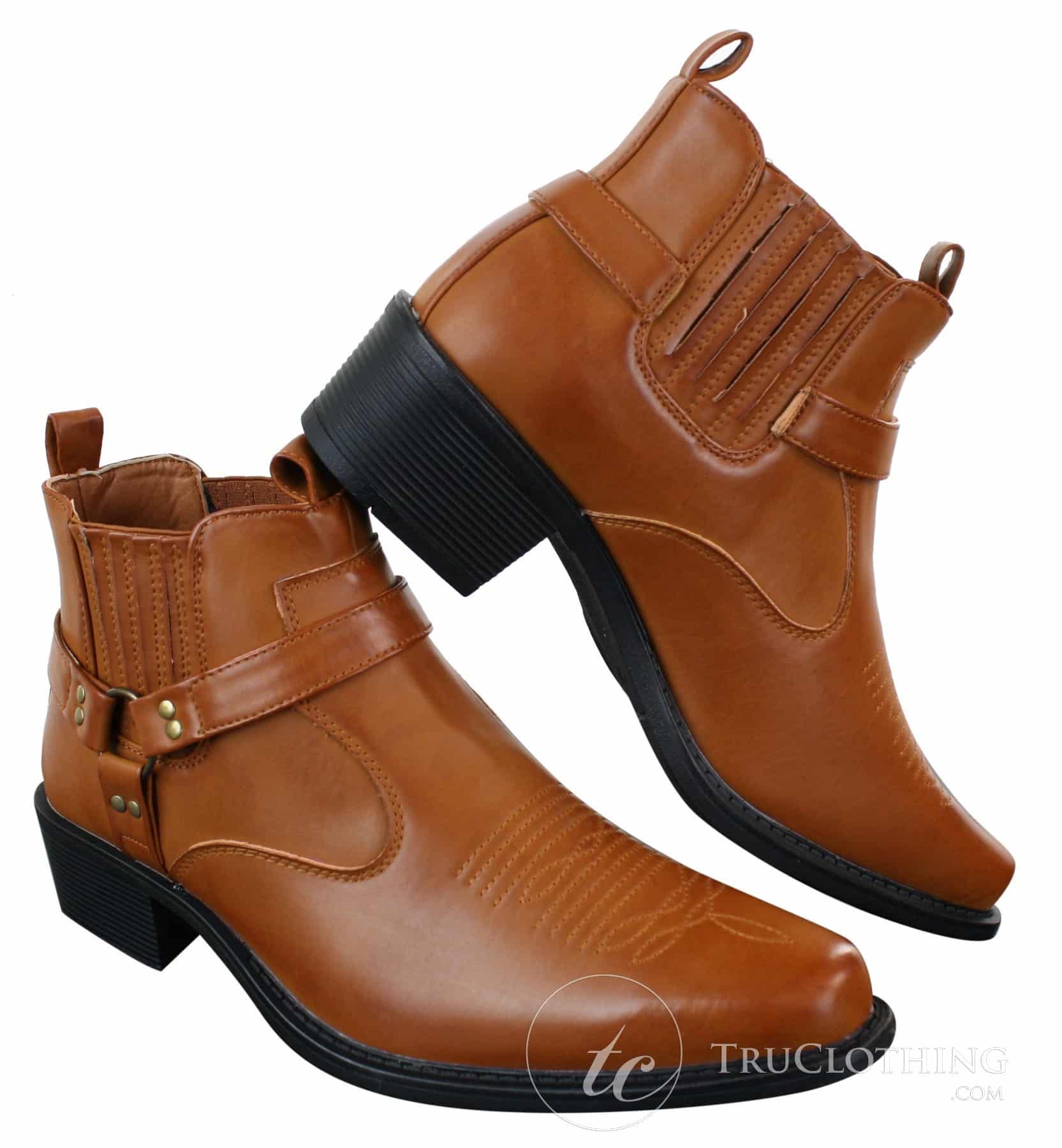 Botas de cano curto masculinas CLASSIQUE MBO 3136 em couro marrom claro e preto, estilo cowboy/western, com fivela.