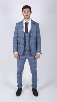 Terno masculino Marc Darcy azul claro com estampa xadrez marinho, 3 peças, elegante e casual, em tweed, corte slim, modelo Clinton.