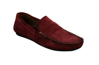Mocassins masculinos de camurça genuína lavada, estilo slip-on, para um visual elegante e casual.