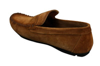 Mocassins masculinos de camurça genuína lavada, estilo slip-on, para um visual elegante e casual.
